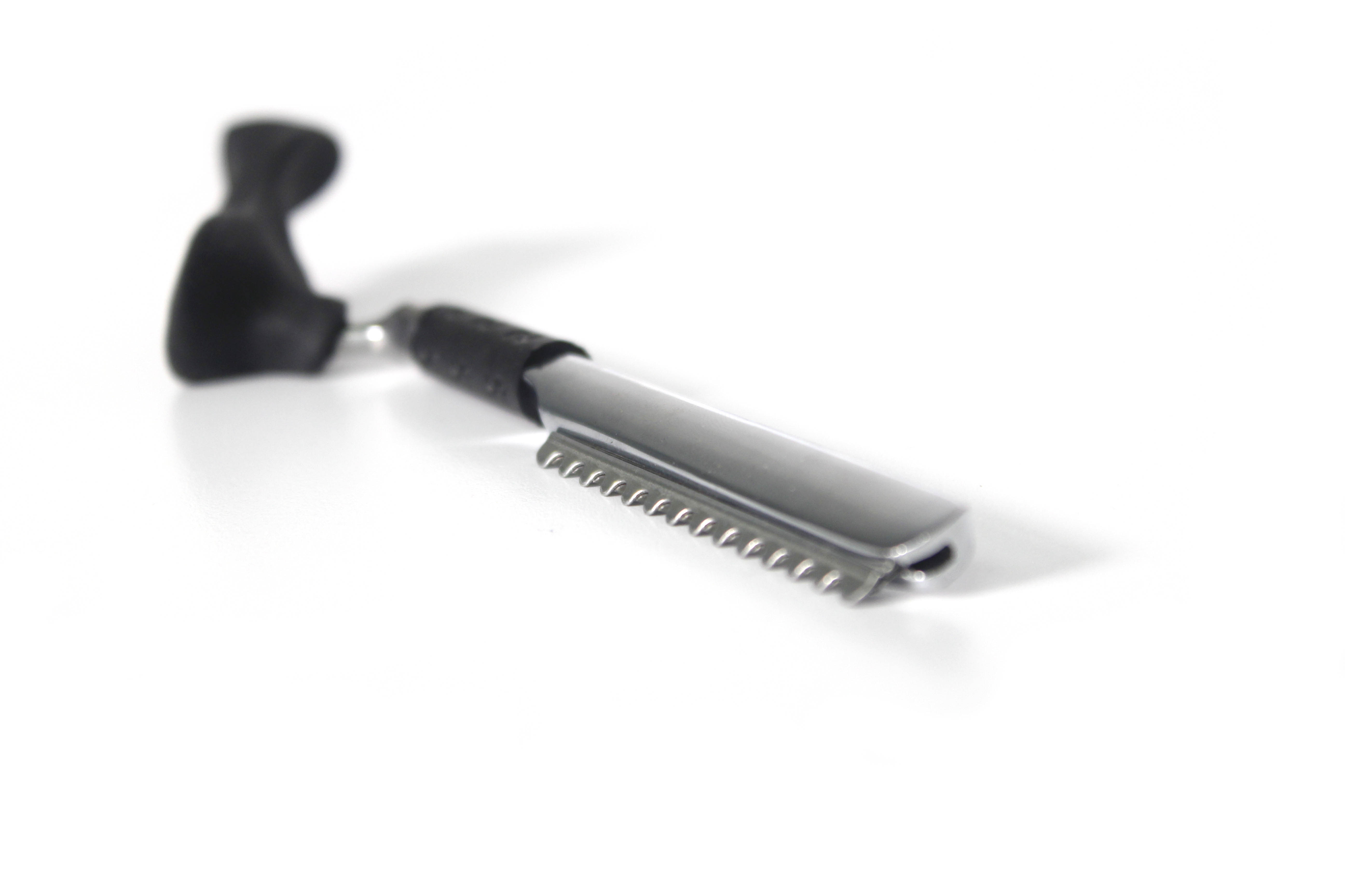 Próximamente en Salon Program venta de la navaja ergonómica más revolcuionaria del mercado, la Exthand